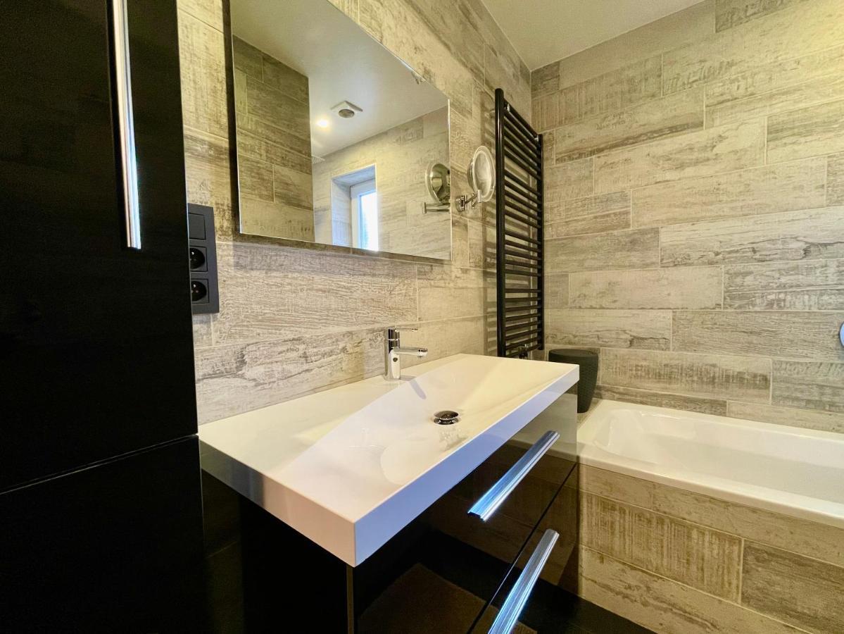 Suite 40 Jacuzzi & Sauna By Malmedreams Malmedy Kültér fotó